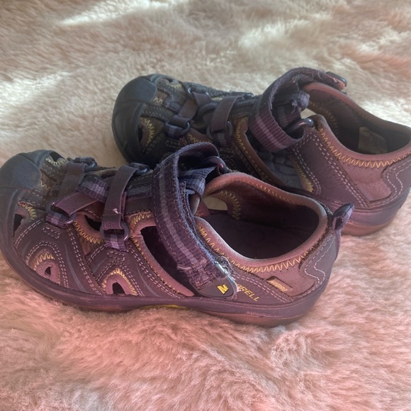 Merrell Sandals Boys size 12 - Picture 2 of 6